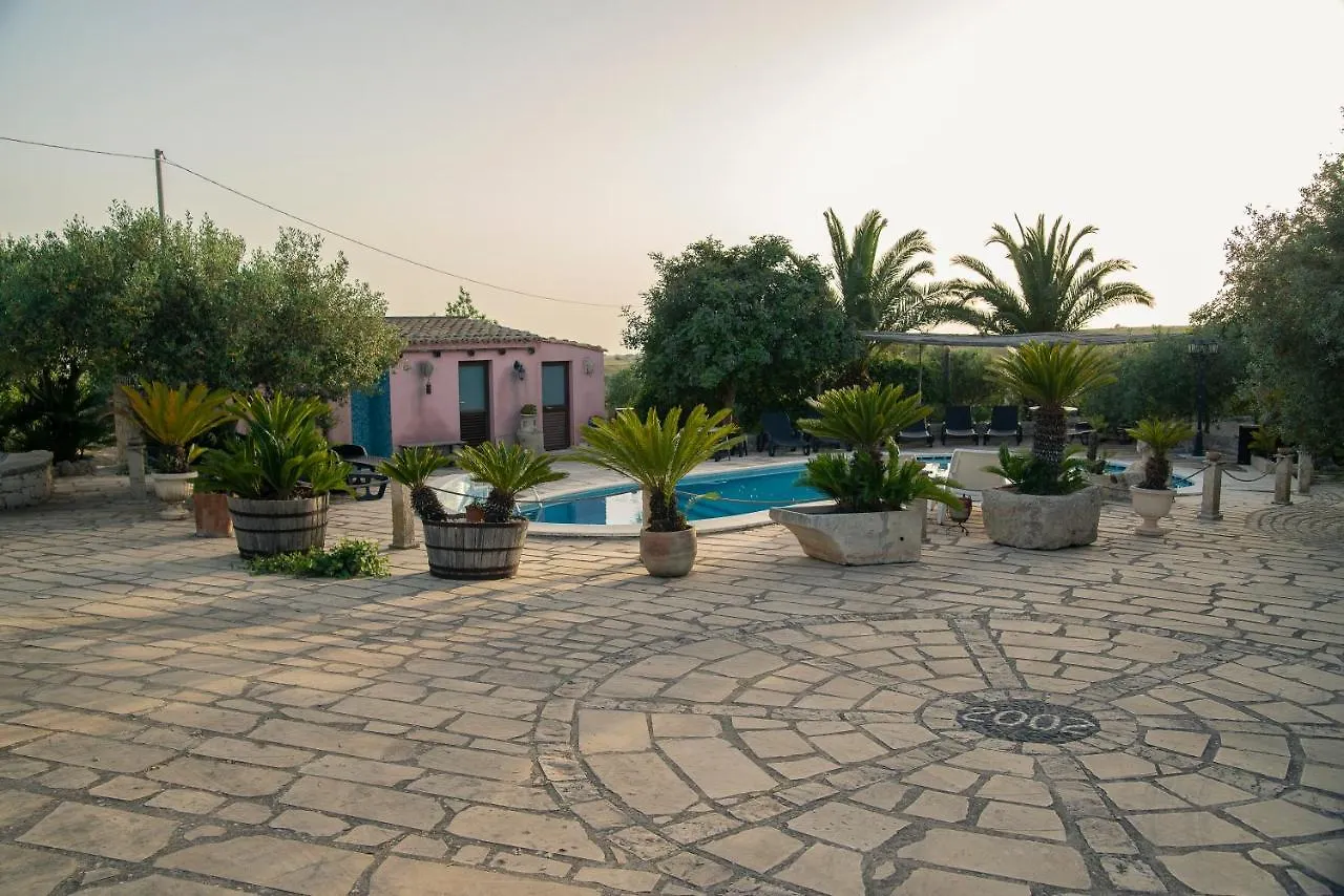 Villa Vi Ragusa 0*,